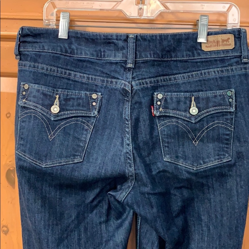 Levi’s 526 slender boot cut jeans - Picture 2 of 3